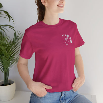 Plant Mom" Graphic T-Shirt | Summer Essential for Plant Lovers